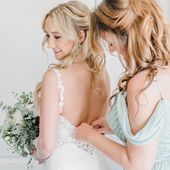 Martina Liana wedding dress - Picture 7 of 8